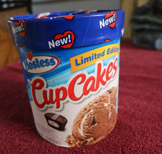 Review of Hostess CupCakes Ice Cream