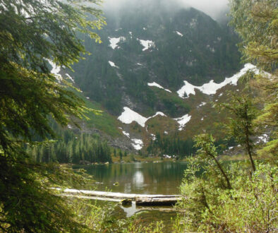 Hiking to Heather Lake in Washington state